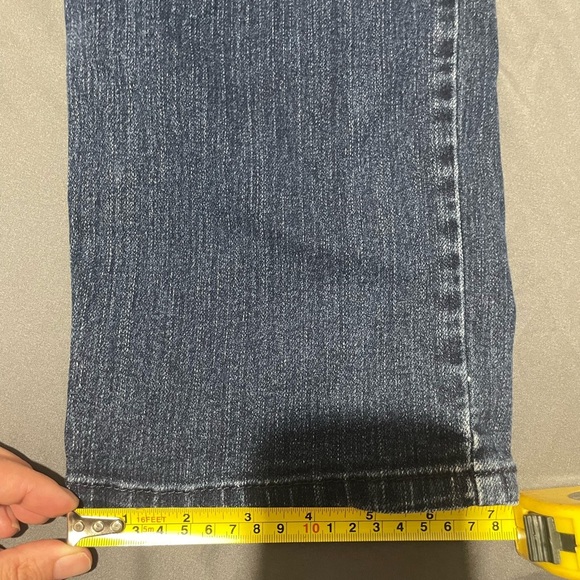 Gloria Vanderbilt Blue Straight Leg Jeans - Picture 9 of 9